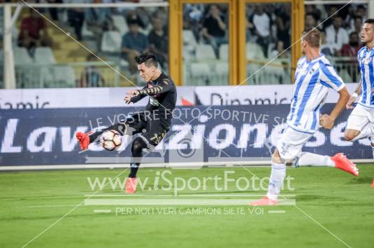 Pescara v SSC Napoli - Serie A